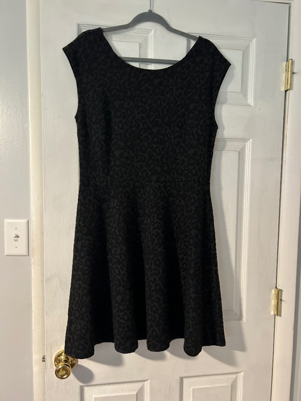 LOFT Leopard Print dress - Size 10